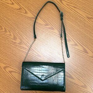 Emerald Green Croc Envelope Crossbody 🌿